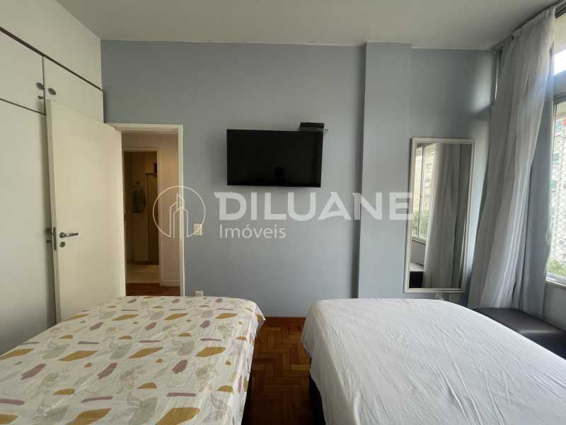 Apartamento à venda com 3 quartos, 115m² - Foto 25