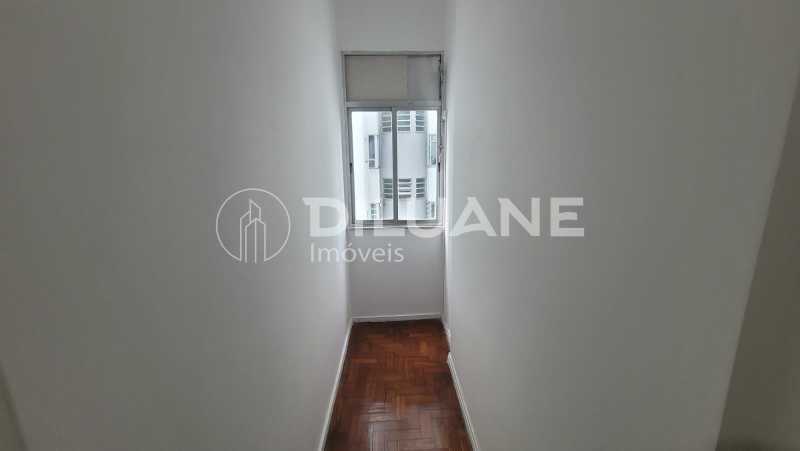 Apartamento à venda com 2 quartos, 66m² - Foto 10