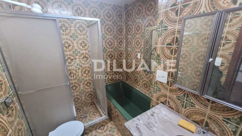 Apartamento à venda com 2 quartos, 66m² - Foto 11