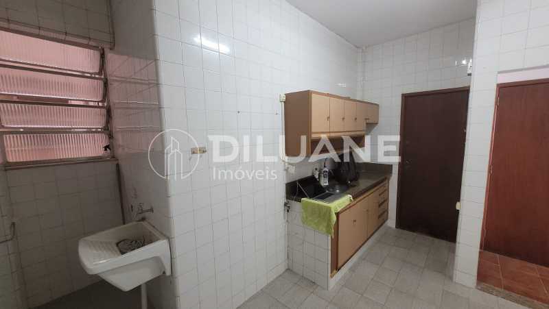 Apartamento à venda com 2 quartos, 66m² - Foto 16