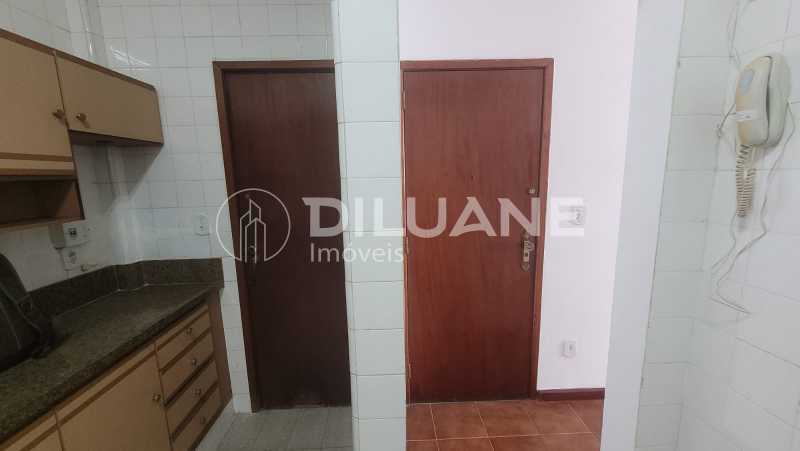 Apartamento à venda com 2 quartos, 66m² - Foto 19