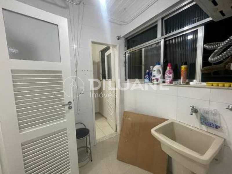 Apartamento à venda com 3 quartos, 128m² - Foto 11