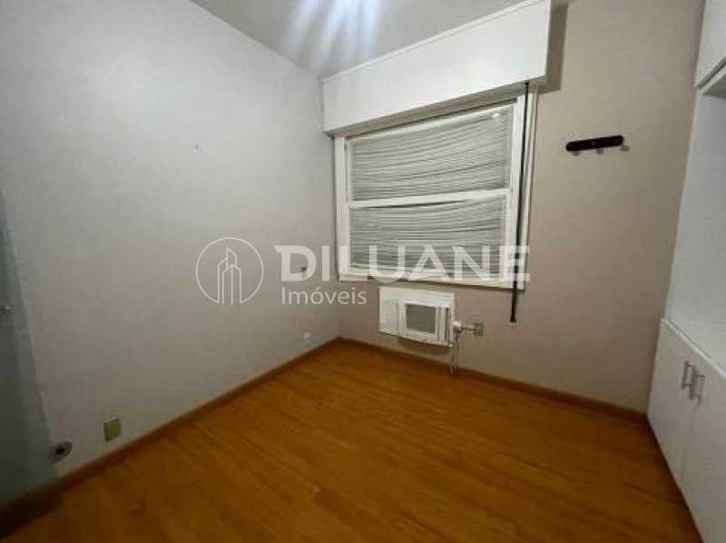 Apartamento à venda com 3 quartos, 128m² - Foto 14