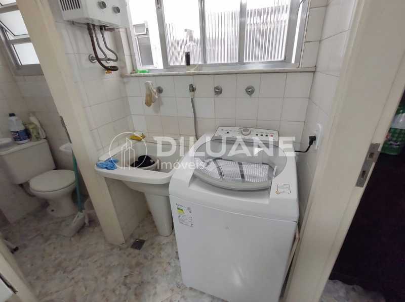 Apartamento à venda com 2 quartos, 75m² - Foto 20