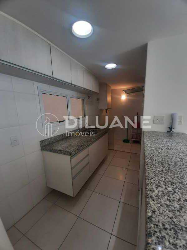 Apartamento à venda com 1 quarto, 45m² - Foto 6