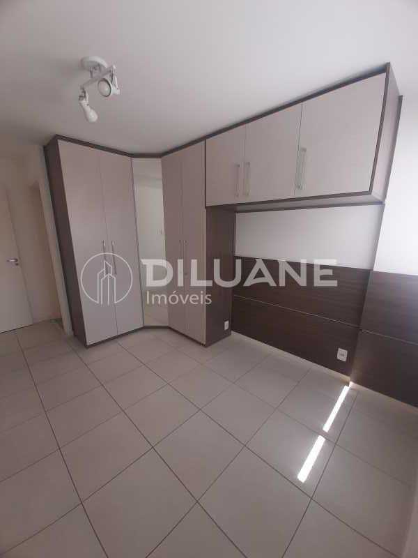 Apartamento à venda com 1 quarto, 45m² - Foto 17