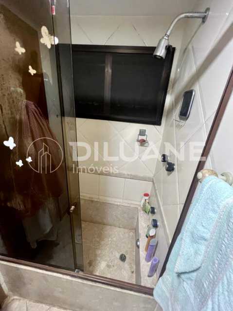 Apartamento para alugar com 3 quartos, 100m² - Foto 29