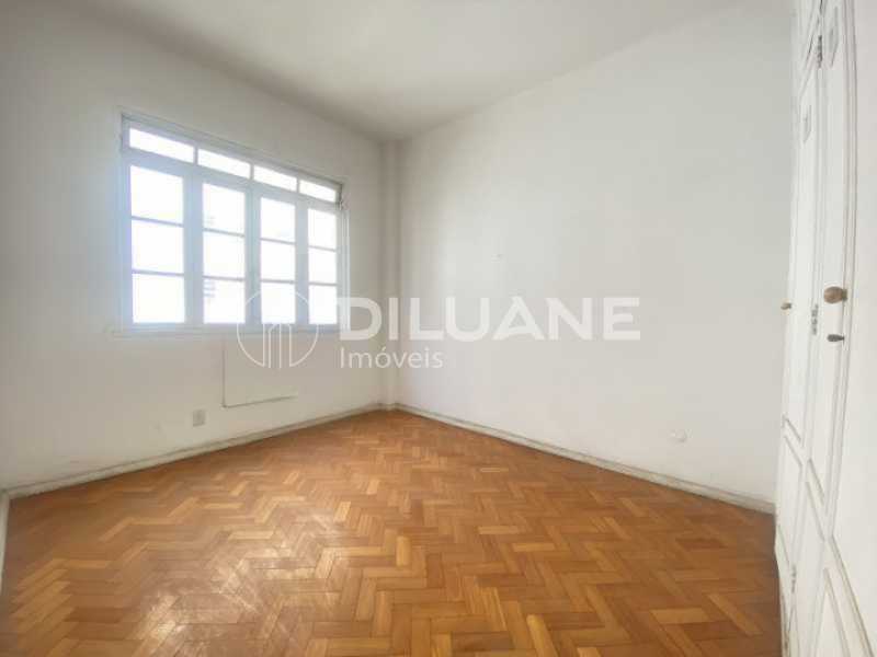 Apartamento à venda com 3 quartos, 132m² - Foto 14