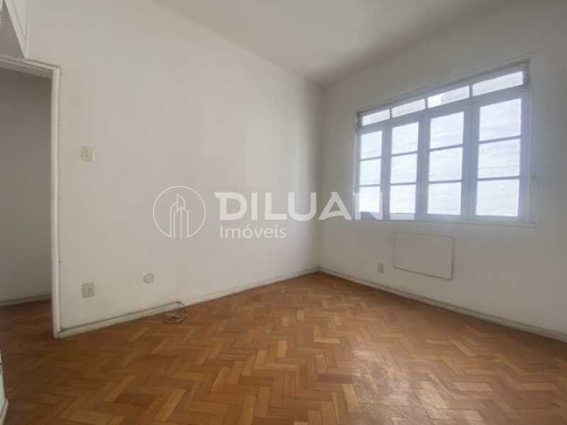 Apartamento à venda com 3 quartos, 132m² - Foto 17