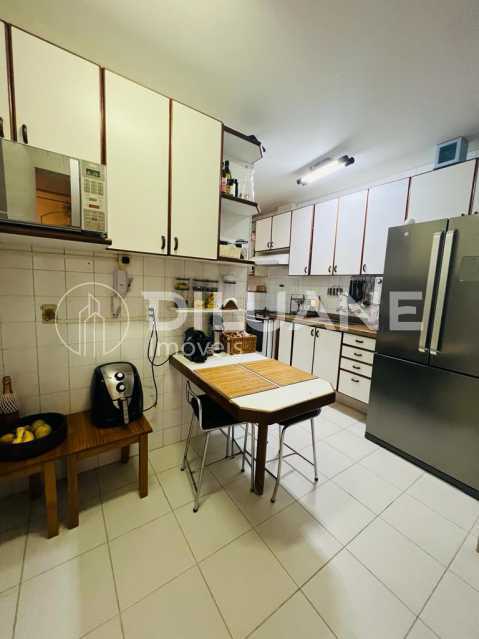 Apartamento à venda com 3 quartos, 91m² - Foto 21