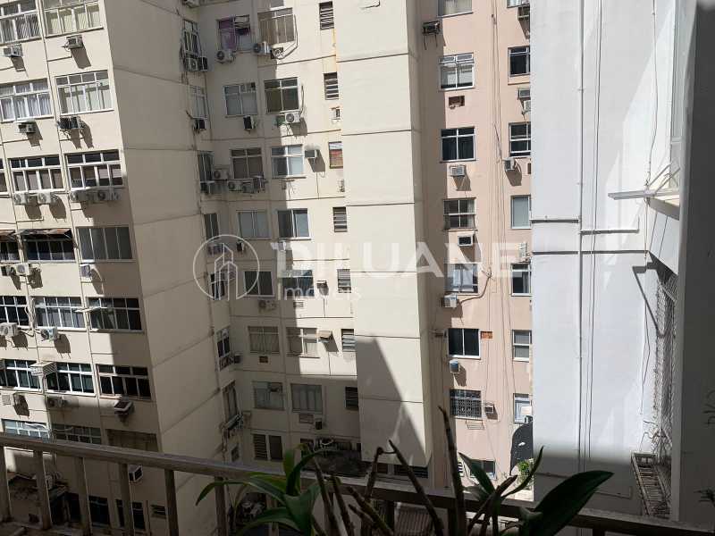 Apartamento à venda com 3 quartos, 121m² - Foto 30