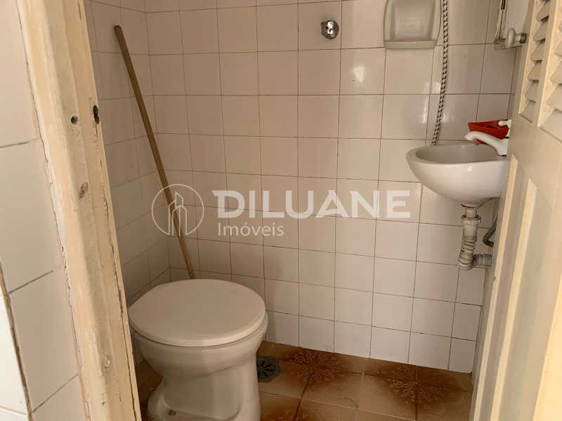 Apartamento à venda com 3 quartos, 121m² - Foto 28