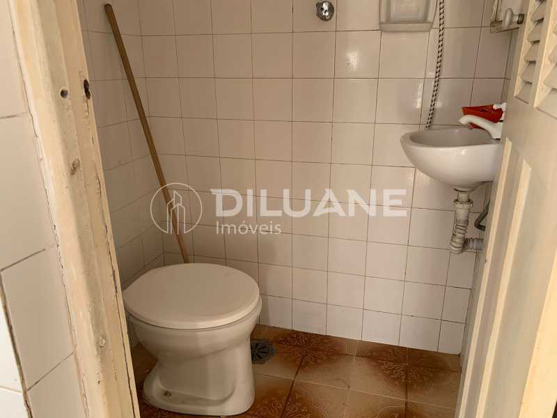 Apartamento à venda com 3 quartos, 121m² - Foto 27