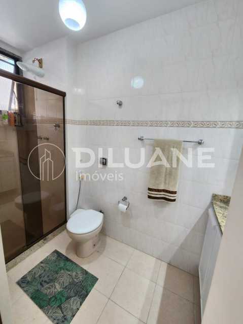 Apartamento à venda com 2 quartos, 84m² - Foto 9