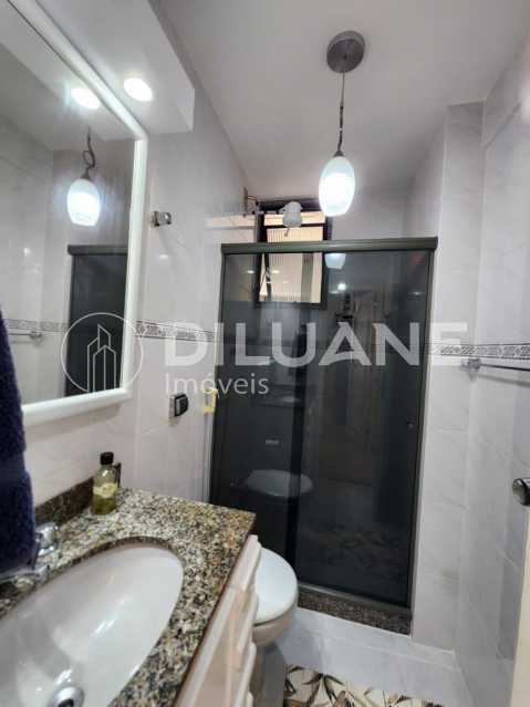 Apartamento à venda com 2 quartos, 84m² - Foto 15