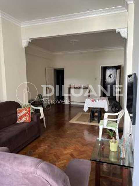 Apartamento à venda com 3 quartos, 109m² - Foto 2