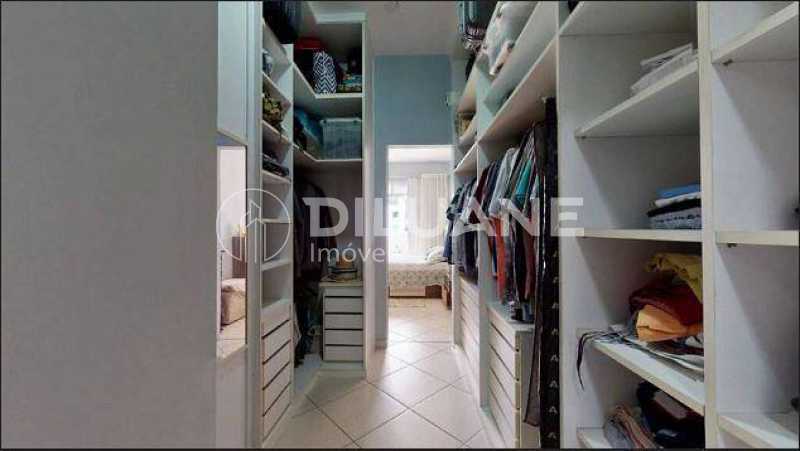 Cobertura à venda com 4 quartos, 250m² - Foto 48