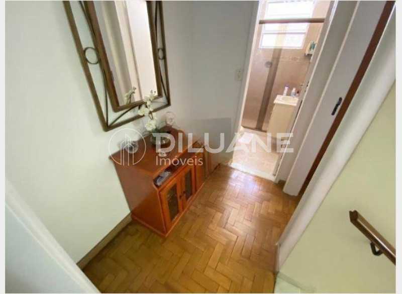 Casa de Vila à venda com 2 quartos, 70m² - Foto 12