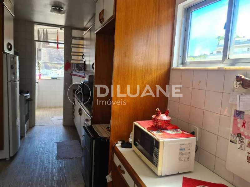 Apartamento à venda com 3 quartos, 149m² - Foto 33