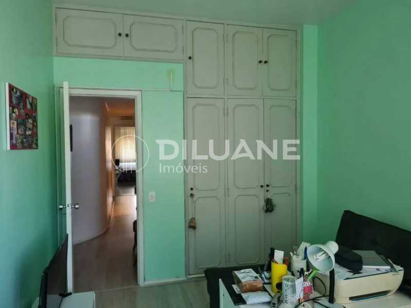 Apartamento à venda com 3 quartos, 149m² - Foto 16