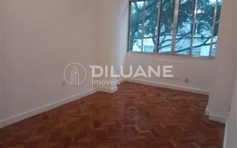 Apartamento à venda com 3 quartos, 103m² - Foto 1