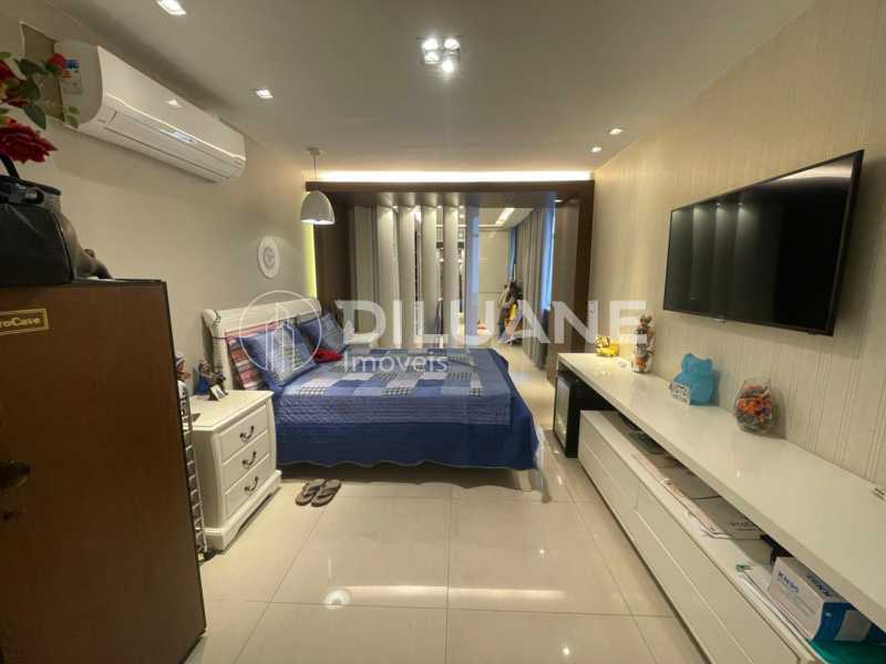 Apartamento à venda com 3 quartos, 264m² - Foto 27