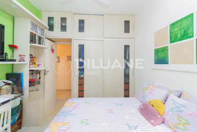 Apartamento à venda com 2 quartos, 86m² - Foto 19