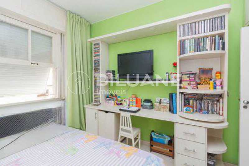 Apartamento à venda com 2 quartos, 86m² - Foto 22