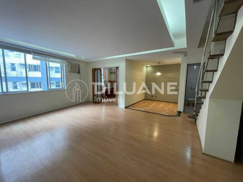 Cobertura à venda com 3 quartos, 160m² - Foto 1