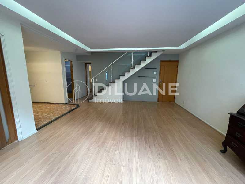 Cobertura à venda com 3 quartos, 160m² - Foto 8