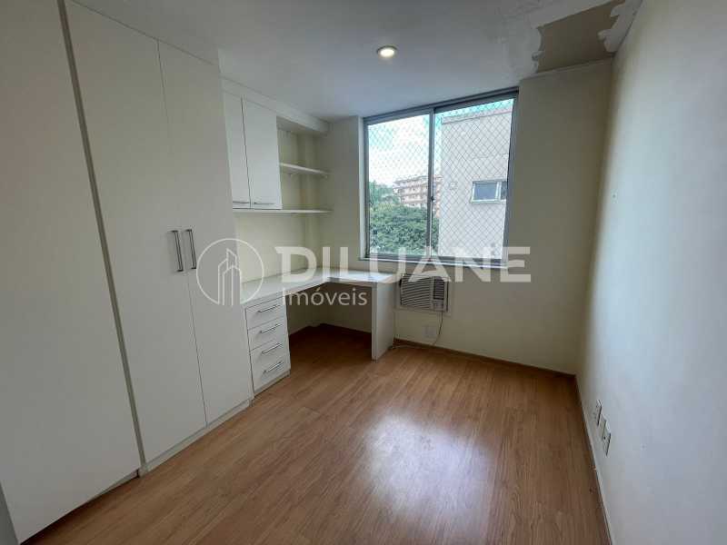 Cobertura à venda com 3 quartos, 160m² - Foto 17