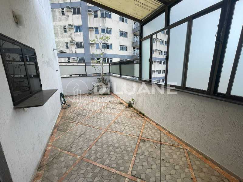 Cobertura à venda com 3 quartos, 160m² - Foto 11