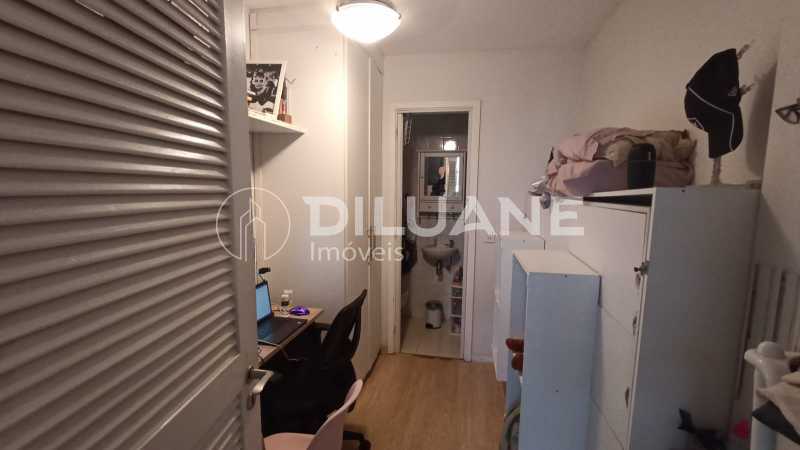 Apartamento à venda com 2 quartos, 103m² - Foto 6