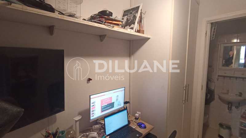 Apartamento à venda com 2 quartos, 103m² - Foto 12