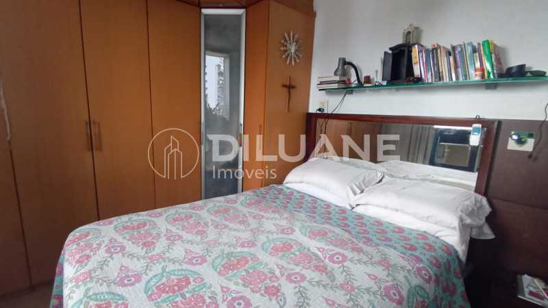 Apartamento à venda com 2 quartos, 103m² - Foto 17