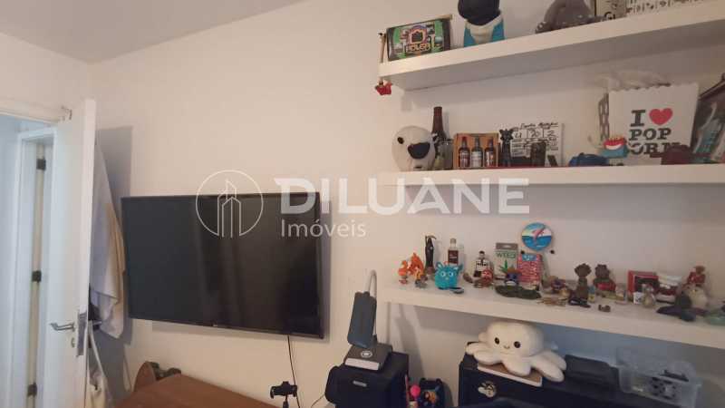 Apartamento à venda com 2 quartos, 103m² - Foto 22