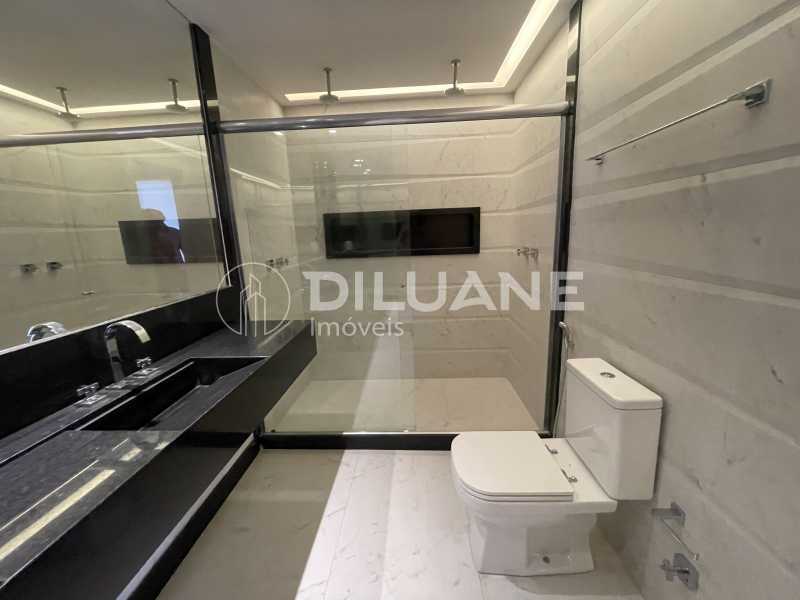 Apartamento à venda com 3 quartos, 300m² - Foto 20