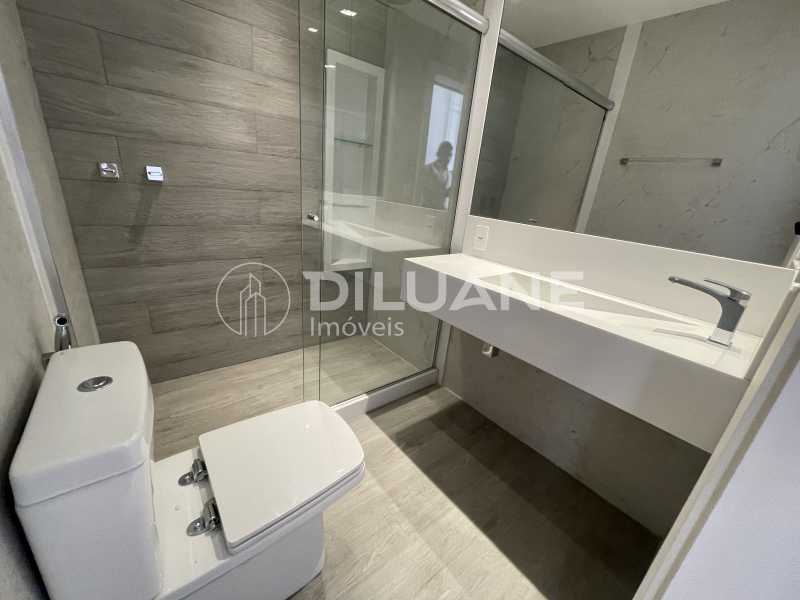 Apartamento à venda com 3 quartos, 300m² - Foto 27