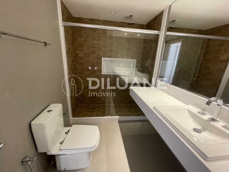 Apartamento à venda com 3 quartos, 300m² - Foto 34