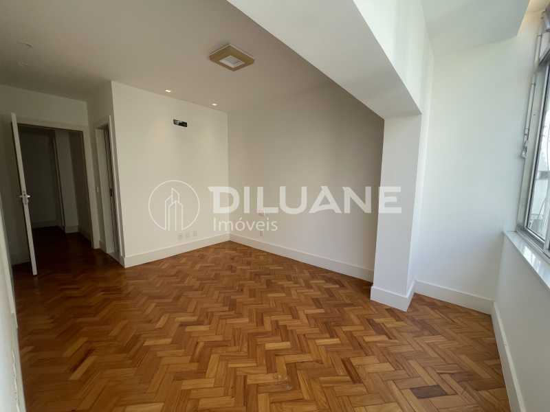 Apartamento à venda com 3 quartos, 300m² - Foto 38