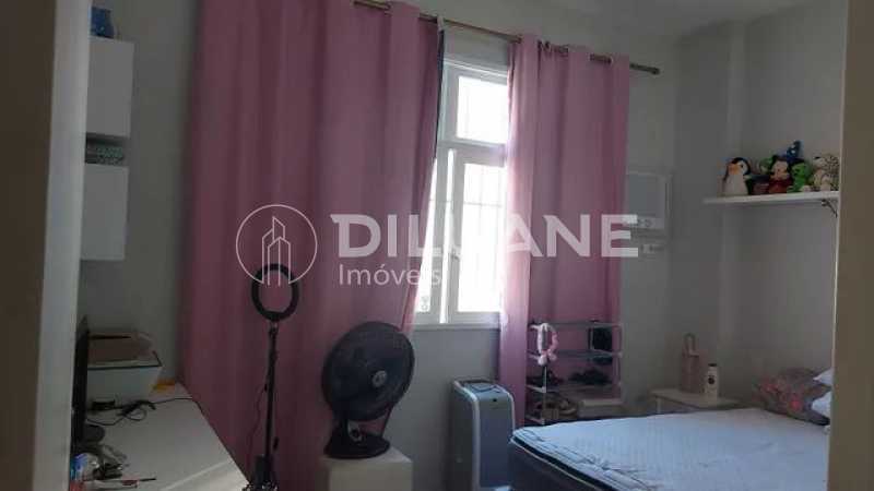 Apartamento à venda com 3 quartos, 90m² - Foto 16