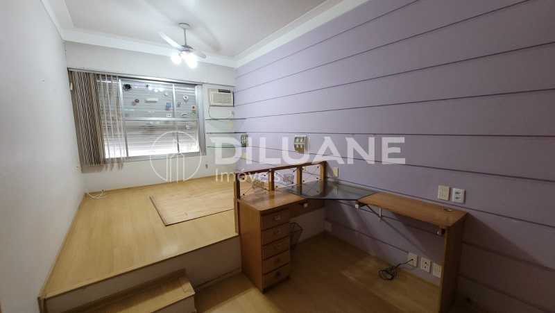 Apartamento à venda com 4 quartos, 280m² - Foto 13