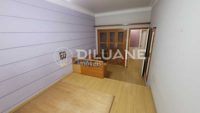 Apartamento à venda com 4 quartos, 280m² - Foto 14