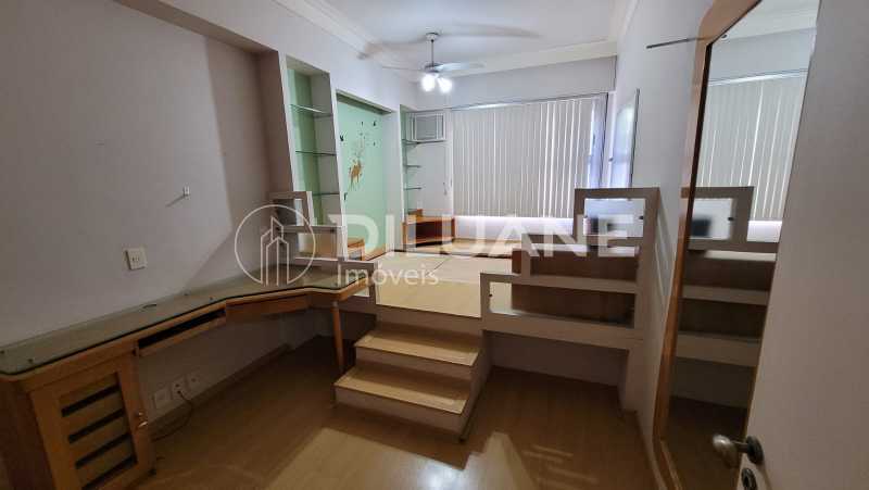 Apartamento à venda com 4 quartos, 280m² - Foto 17