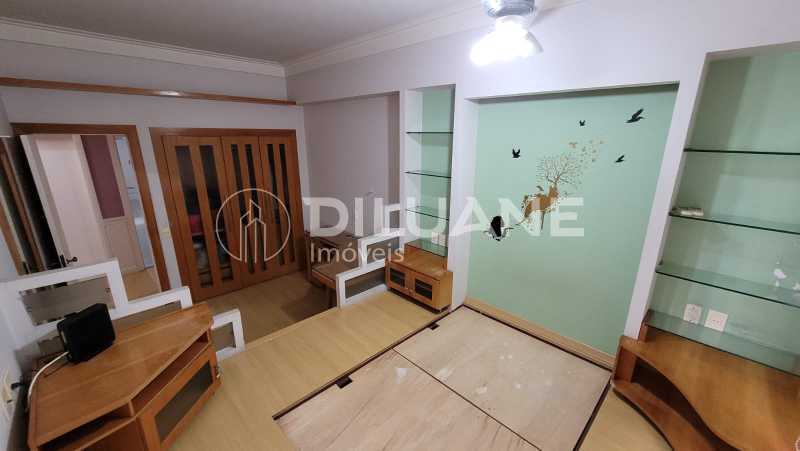 Apartamento à venda com 4 quartos, 280m² - Foto 12