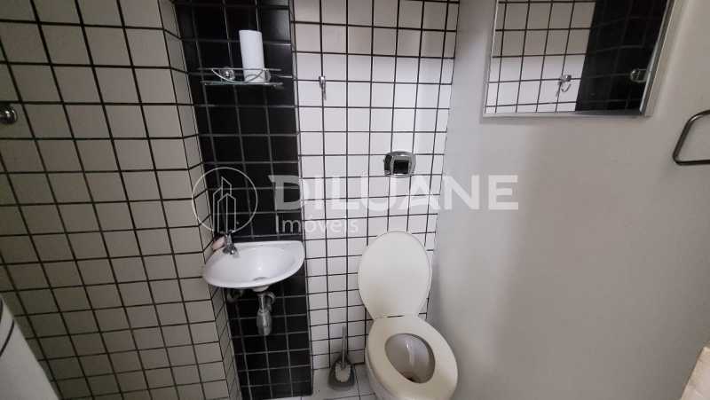 Apartamento à venda com 4 quartos, 280m² - Foto 32