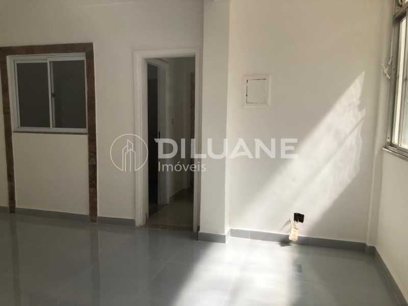 Apartamento à venda com 2 quartos, 100m² - Foto 5