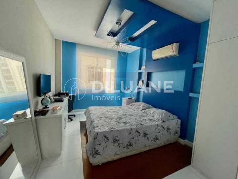 Cobertura à venda com 3 quartos, 280m² - Foto 12