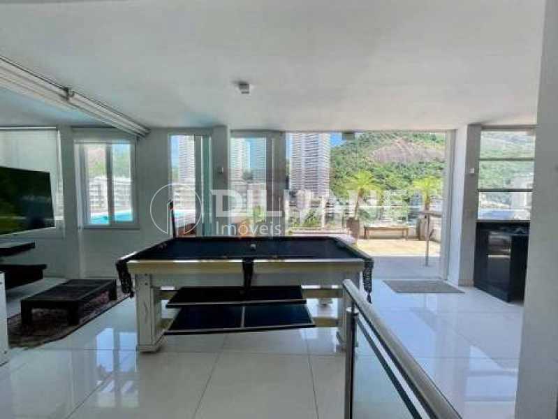 Cobertura à venda com 3 quartos, 280m² - Foto 23