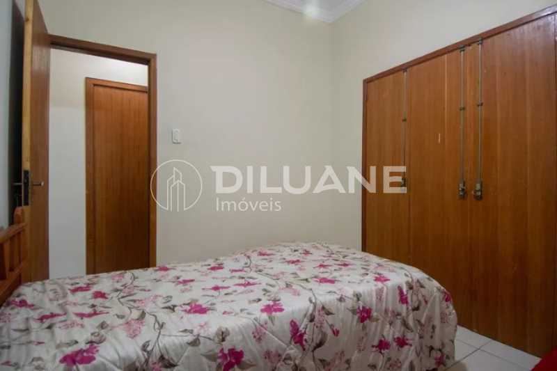 Apartamento à venda com 2 quartos, 60m² - Foto 12